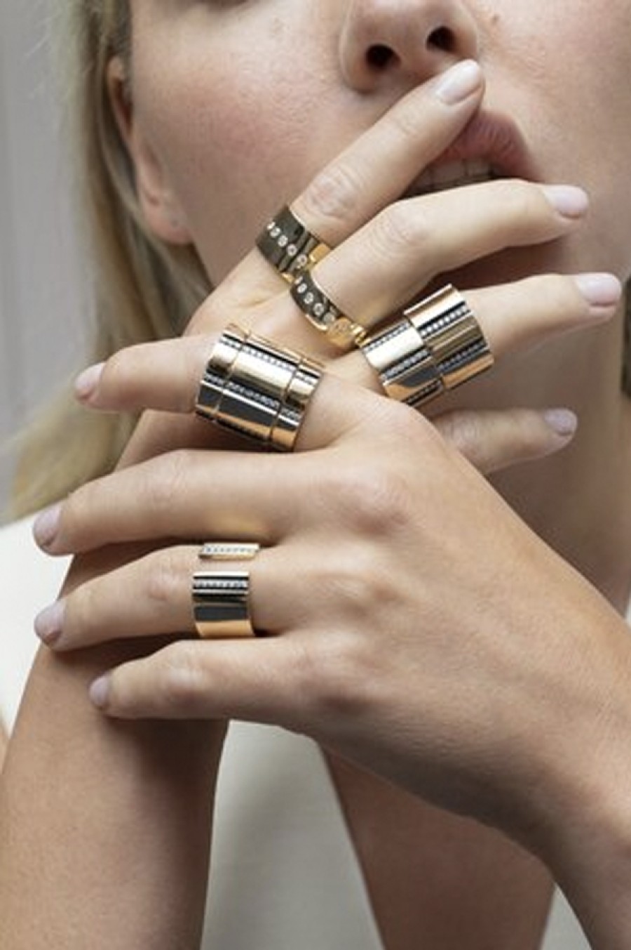 Nancy Newberg | Open Front 14K Cigar Band With Diamond Stripes And Black Ruthenium Trim