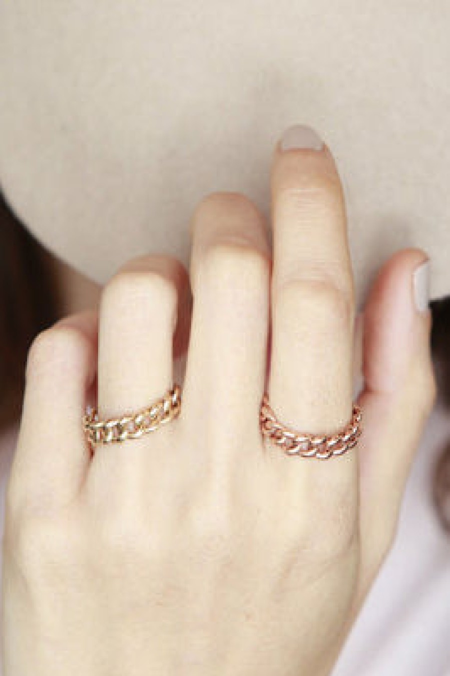 Gabriela Artigas | Link Chain Rings